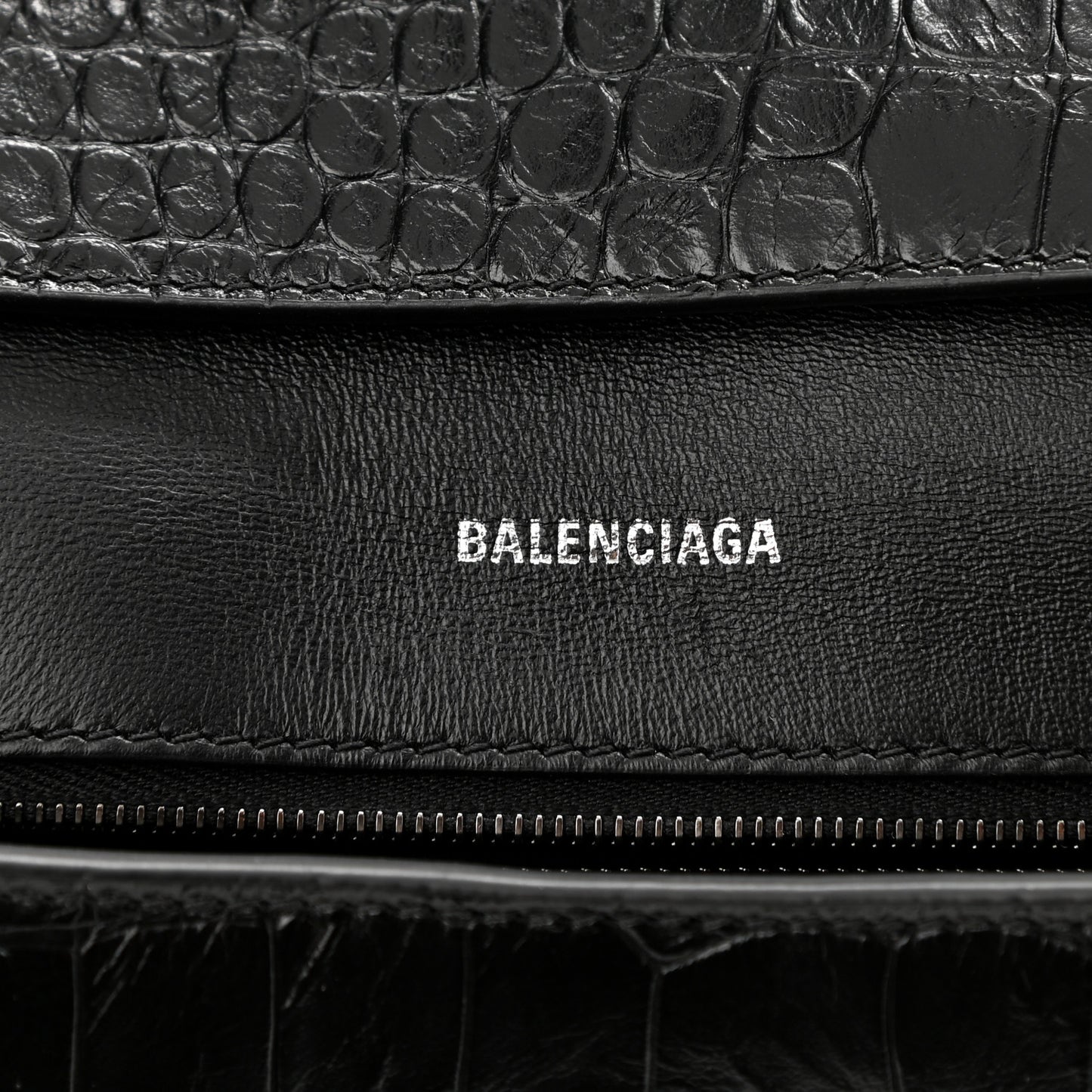 Extra Supple Calfskin Crocodile Embossed Monochrome Small Downtown Shoulder Bag Black