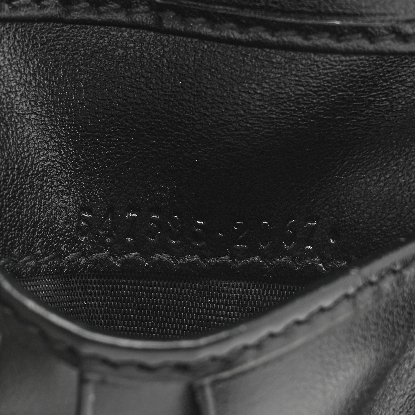 Plutone Calfskin Logo Bi-Fold Wallet Black