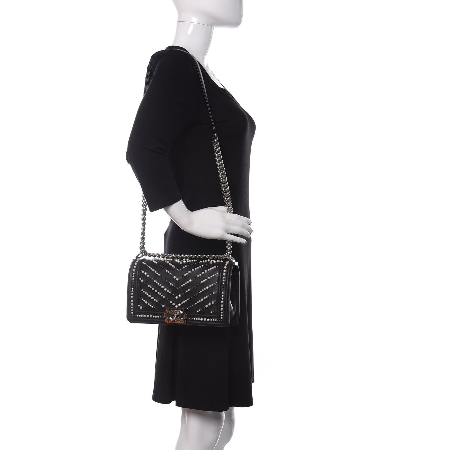 Chanel Calfskin Pearl Chevron Medium Boy Flap Black 2 of 10