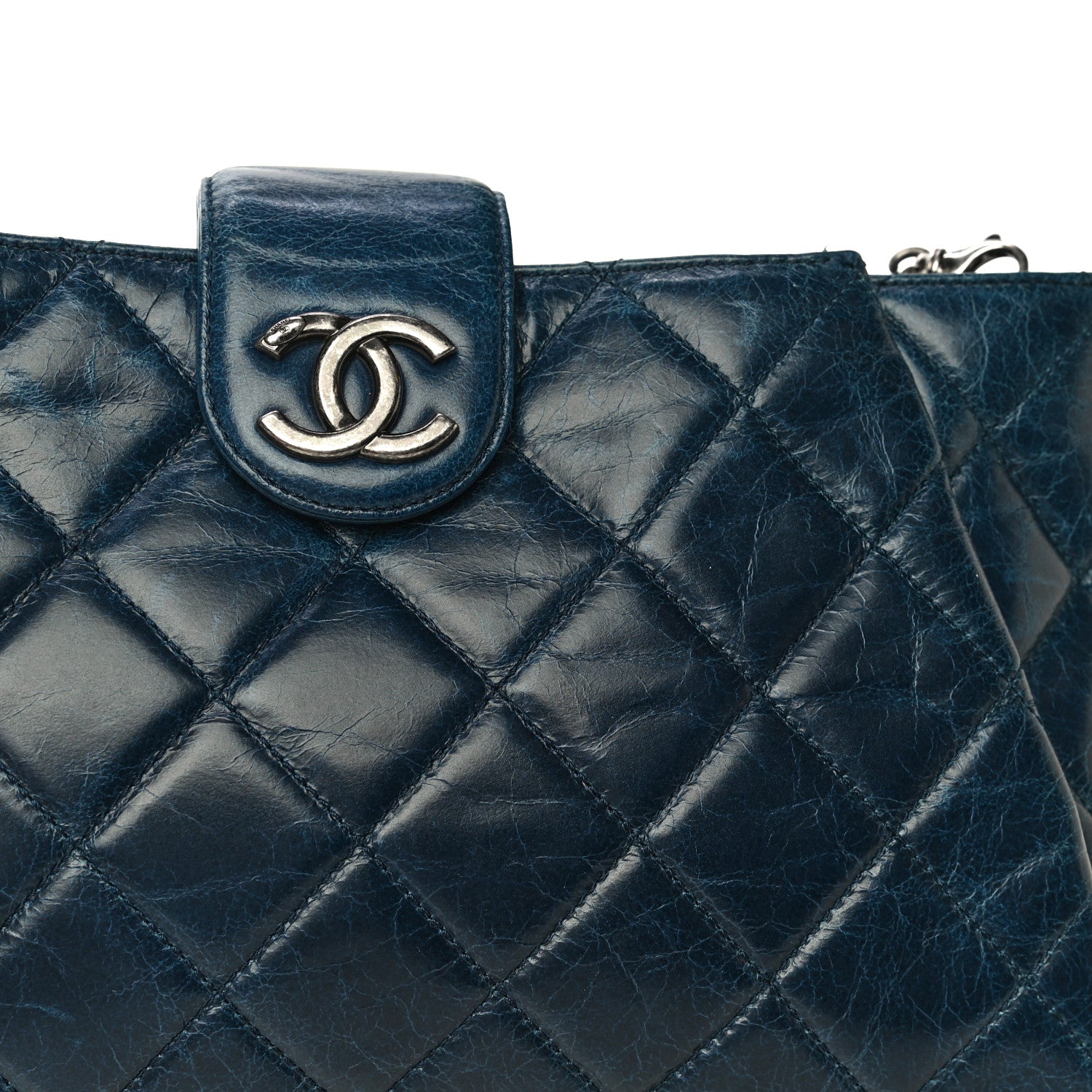 Chanel Aged Calfskin Quilted Zip Clutch Blue 19 of 24