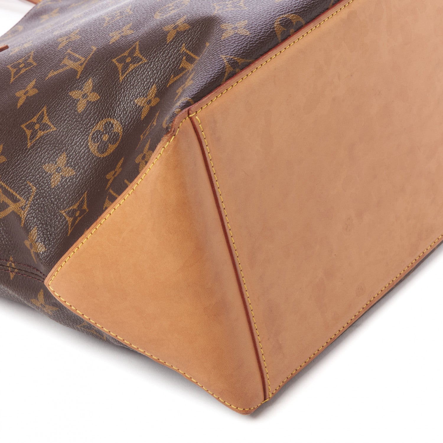 Louis Vuitton Monogram Cabas Mezzo 6 of 8