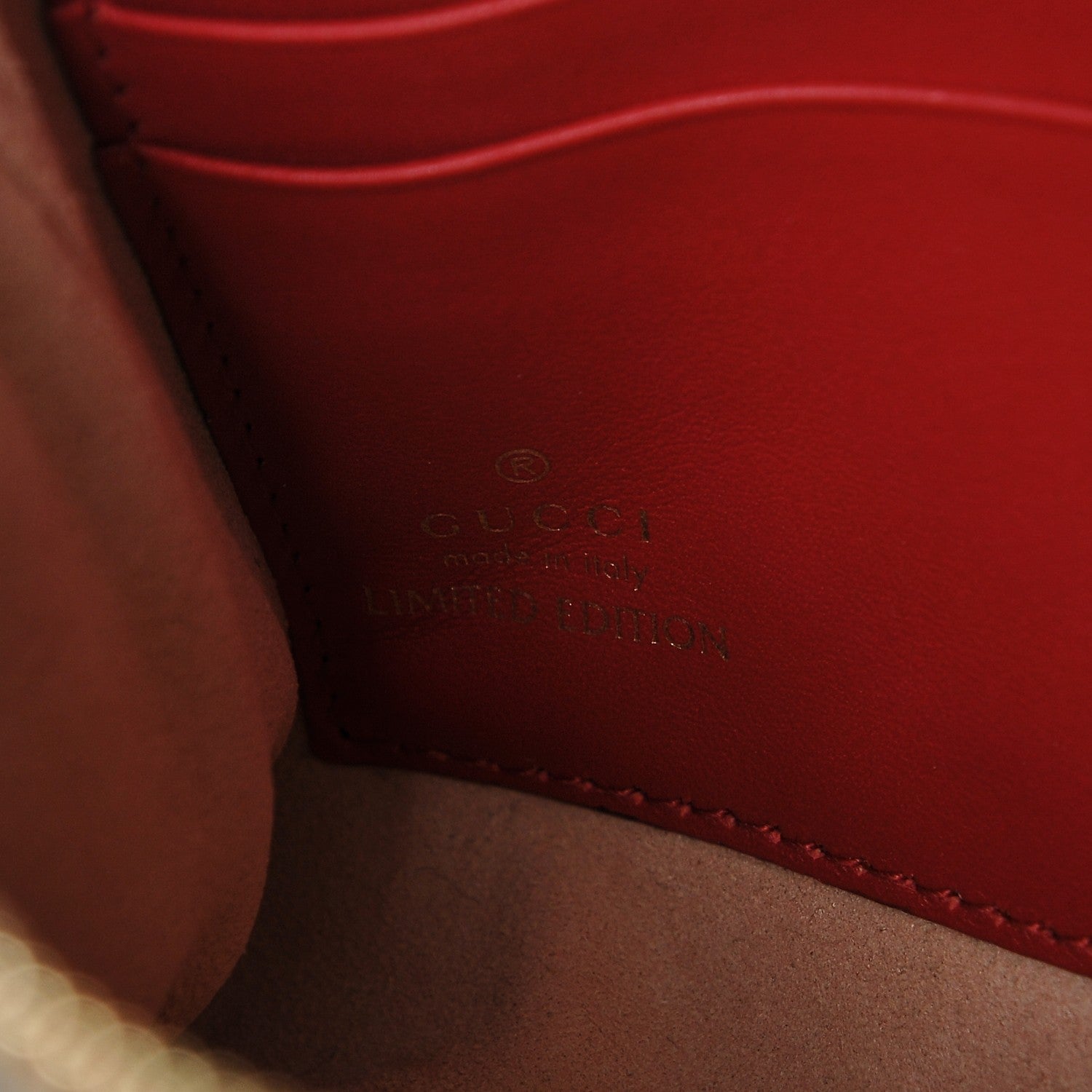 Gucci GG Supreme Monogram Kingsnake Heart Embroidered Chain Wrist Wallet Red 6 of 6