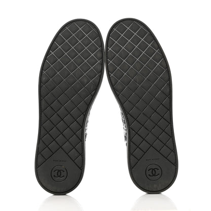 Chanel Tweed Grosgrain Pearl Lace Up Sneakers 39.5 Black 5 of 8