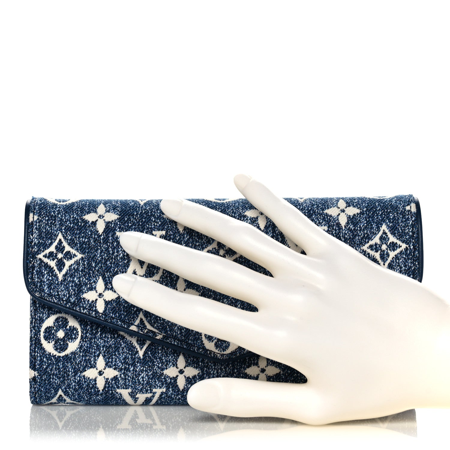 Louis Vuitton Monogram Jacquard Denim Sarah Wallet Bleu 2 of 11