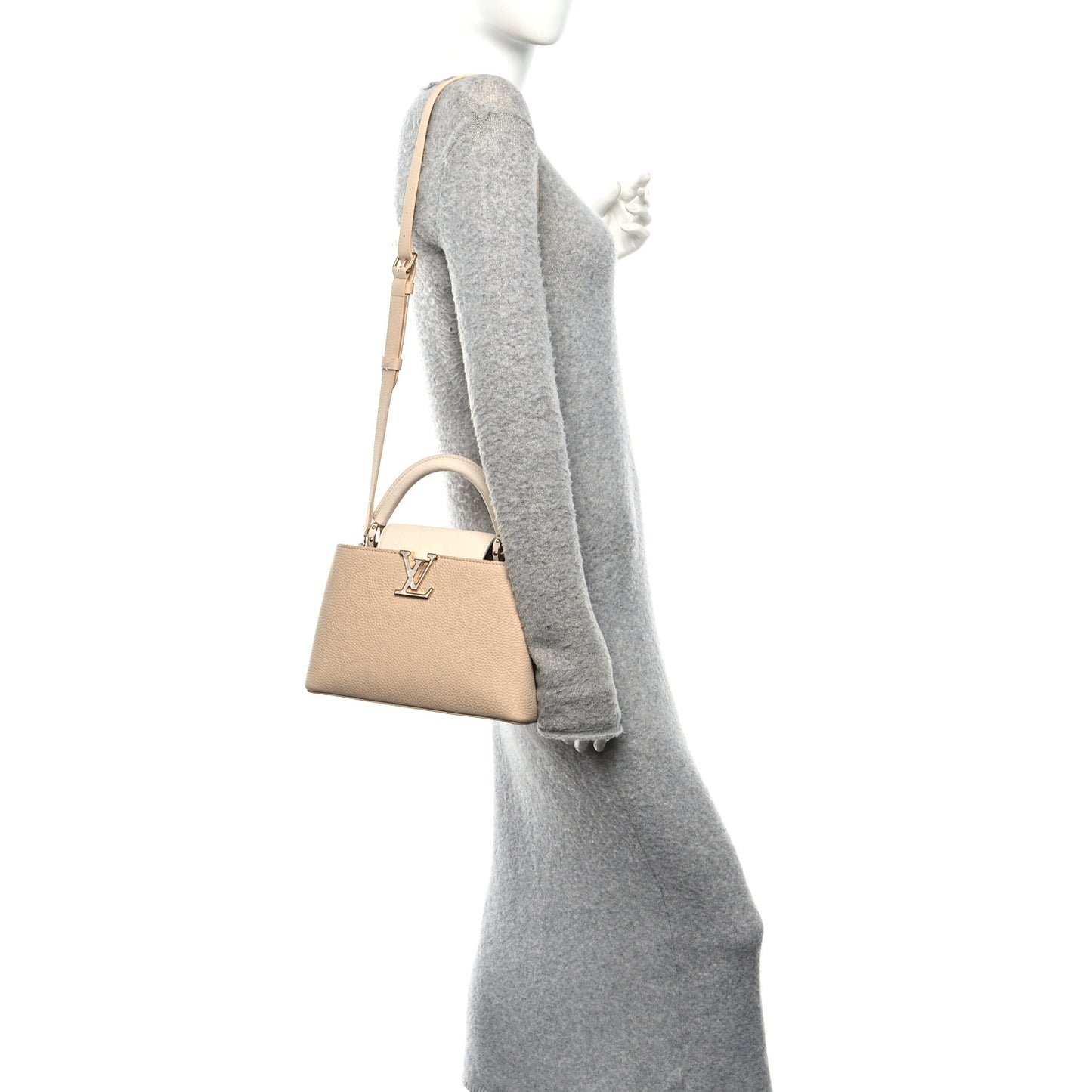 Taurillon Pearl Capucines BB Sable Quartz