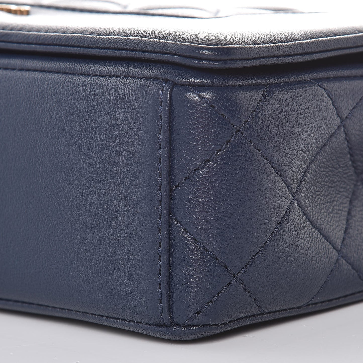 Sheepskin Quilted Small Vintage Mademoiselle Flap Navy