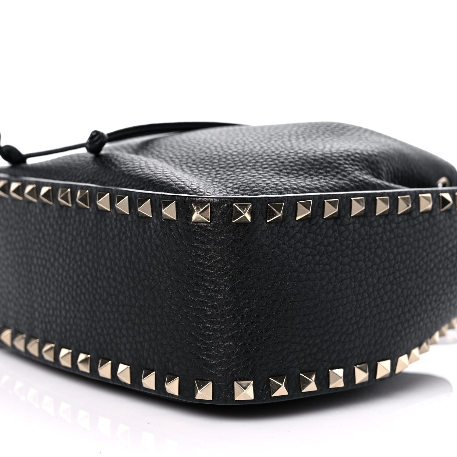 Valentino Garavani Grained Calfskin Rockstud Bucket Bag Black 8 of 15