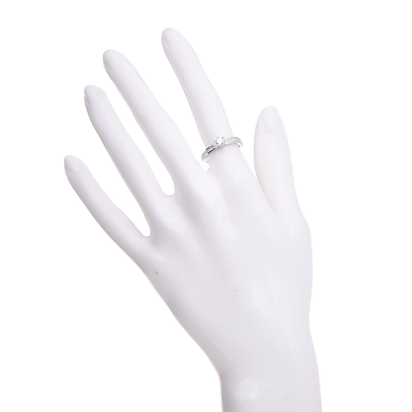 18K Platinum Diamond .31ct Engagement Ring 52 6
