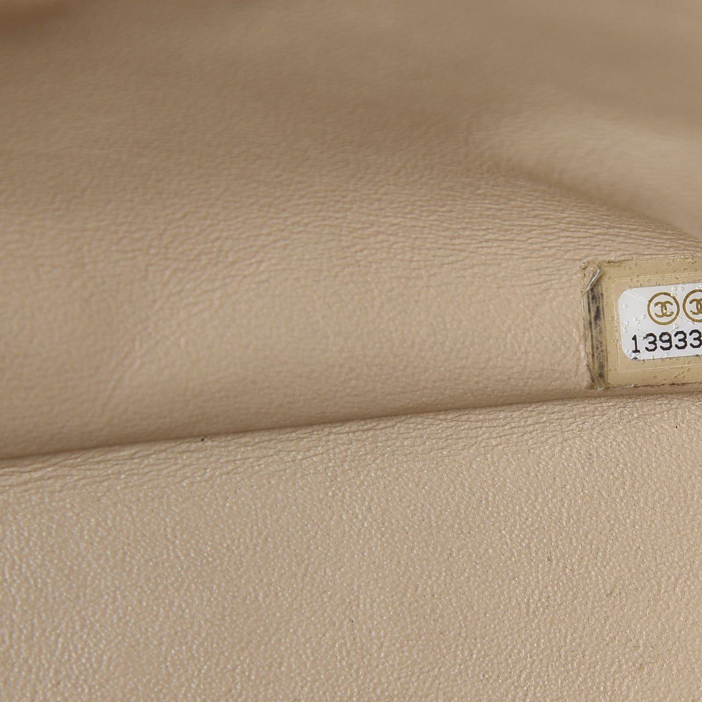 Caviar Quilted Jumbo Single Flap Beige Clair