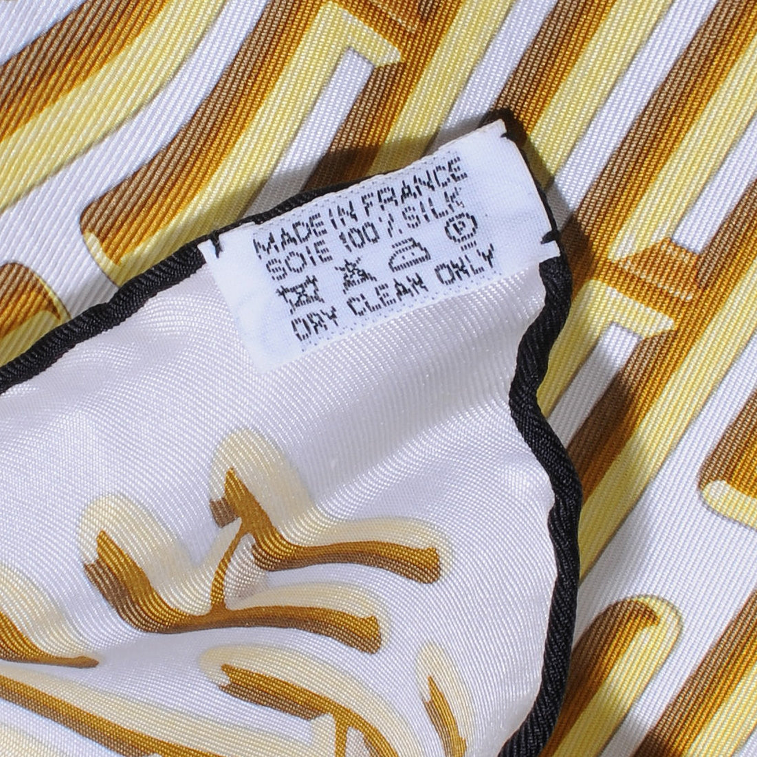 Silk Parcours D H Scarf 90