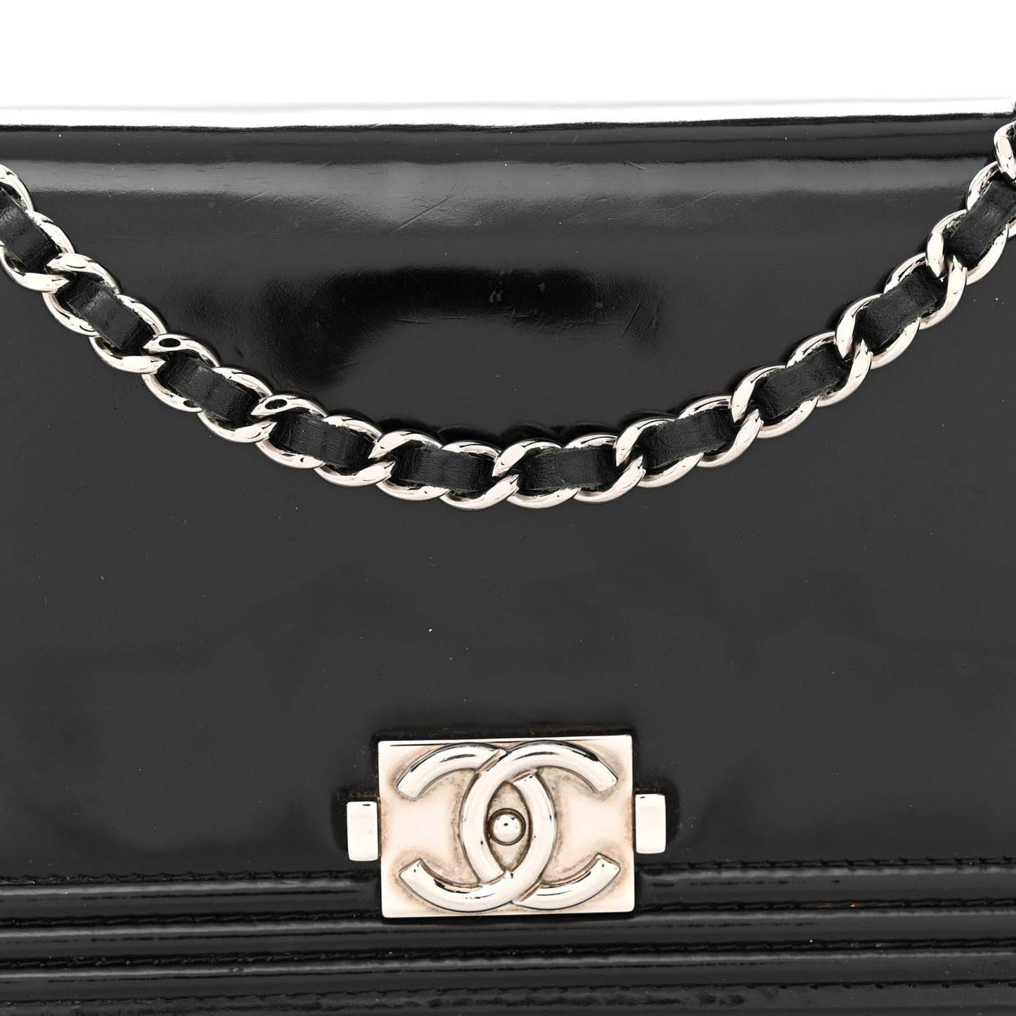 Glazed Calfskin Boy Wallet On Chain WOC Black