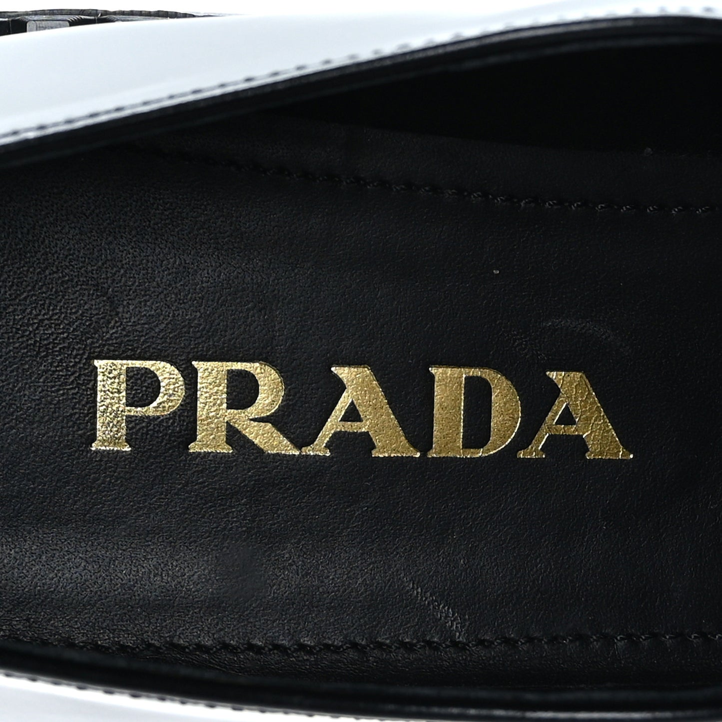 Spazzolato Metal Triangle Logo 50mm Loafers 39 Black