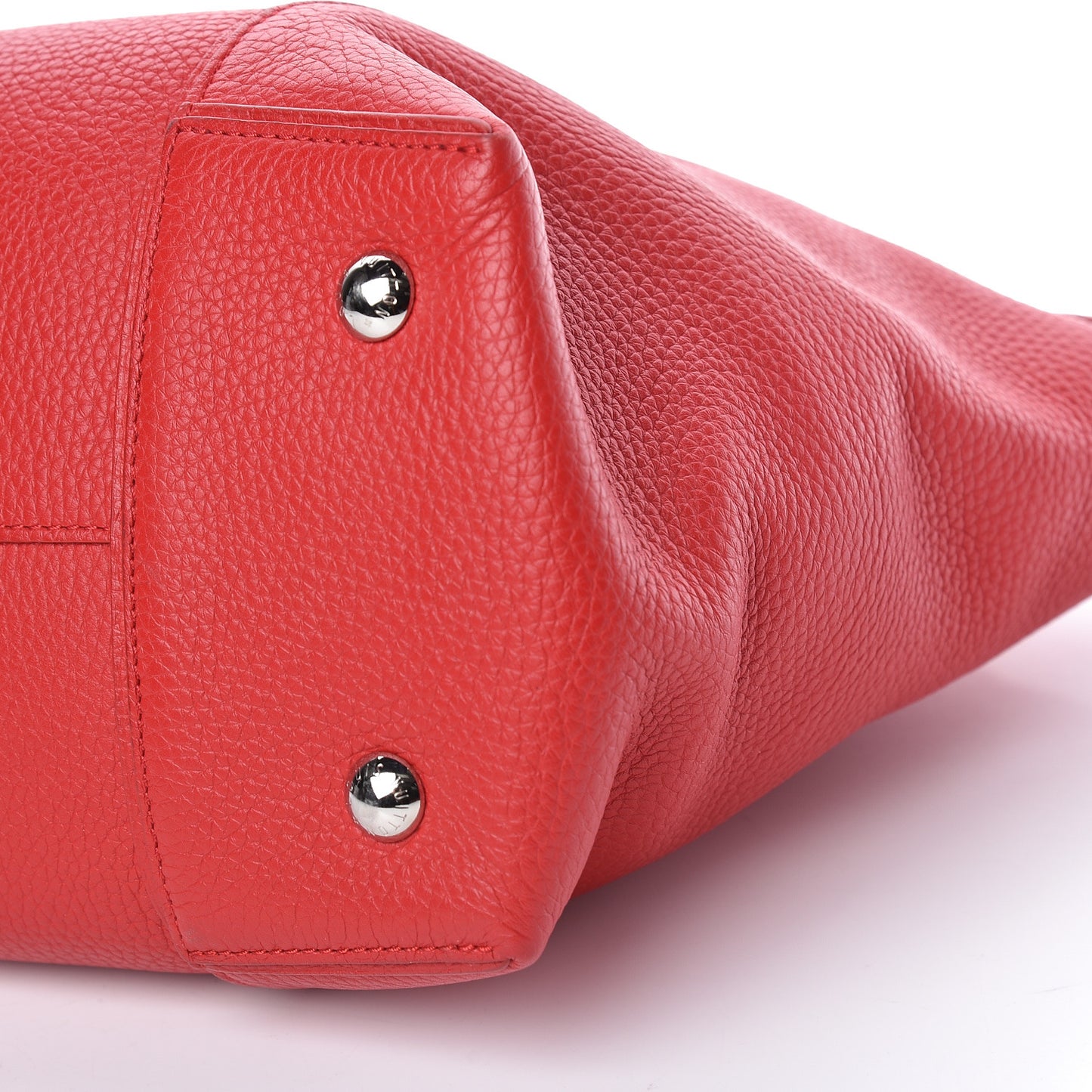 Cuir Taurillon Soft Lockit MM Rubis