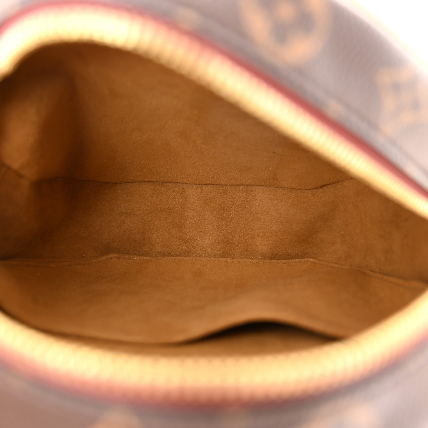 Monogram Boite Chapeau Souple MM