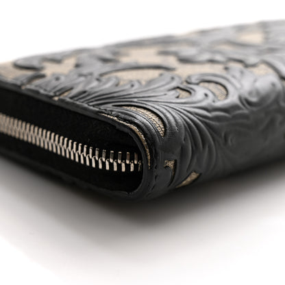 Gucci GG Supreme Monogram Arabesque Zip Around Wallet Black 9 of 11