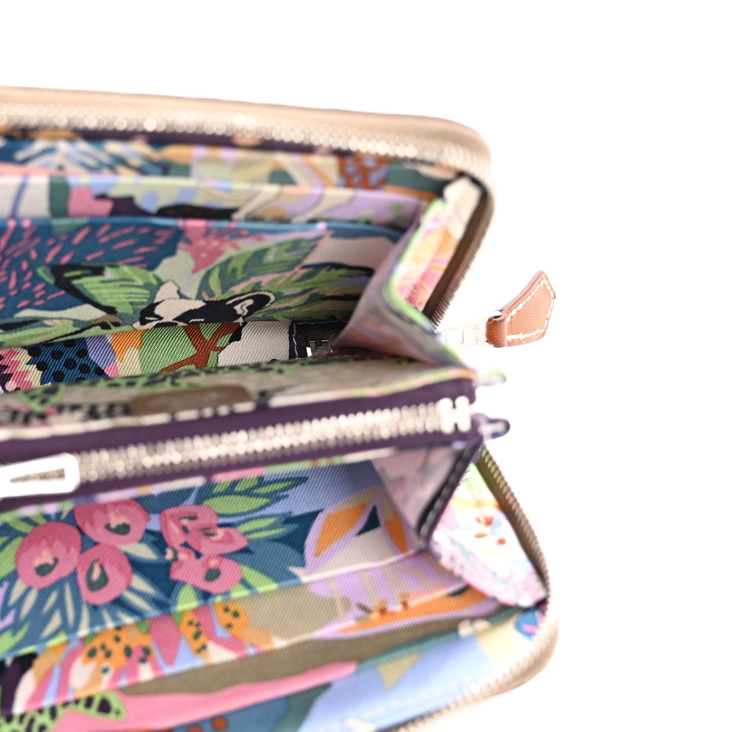 Epsom Silk'in Compact Wallet Etoupe