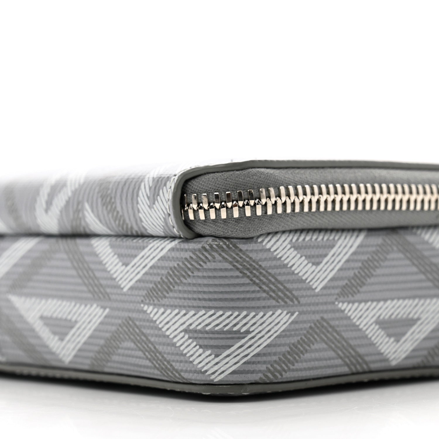 Christian Dior Coated Canvas CD Diamond Messenger Pouch Grey 11 of 13