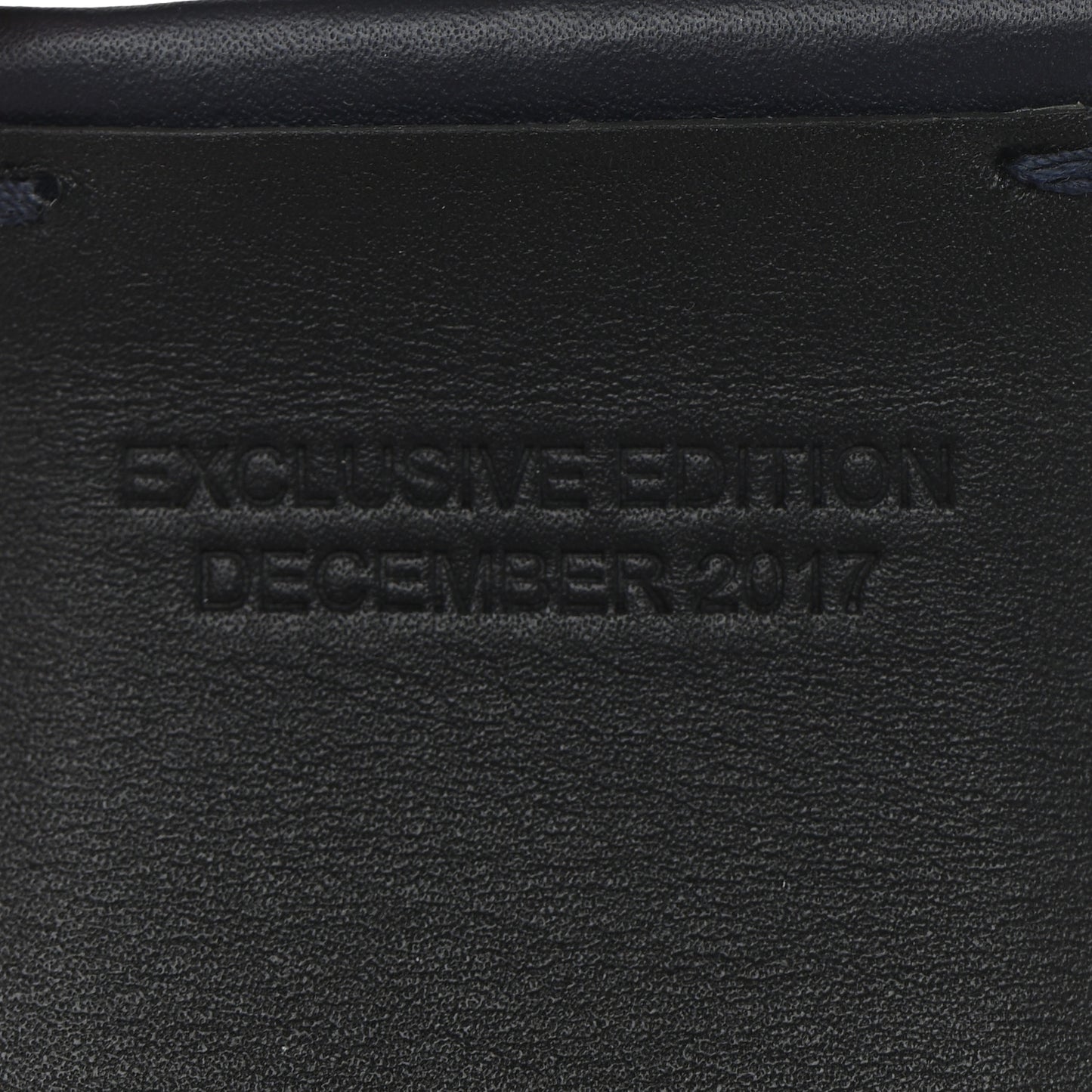 Calfskin CC Wide Cuff L Navy