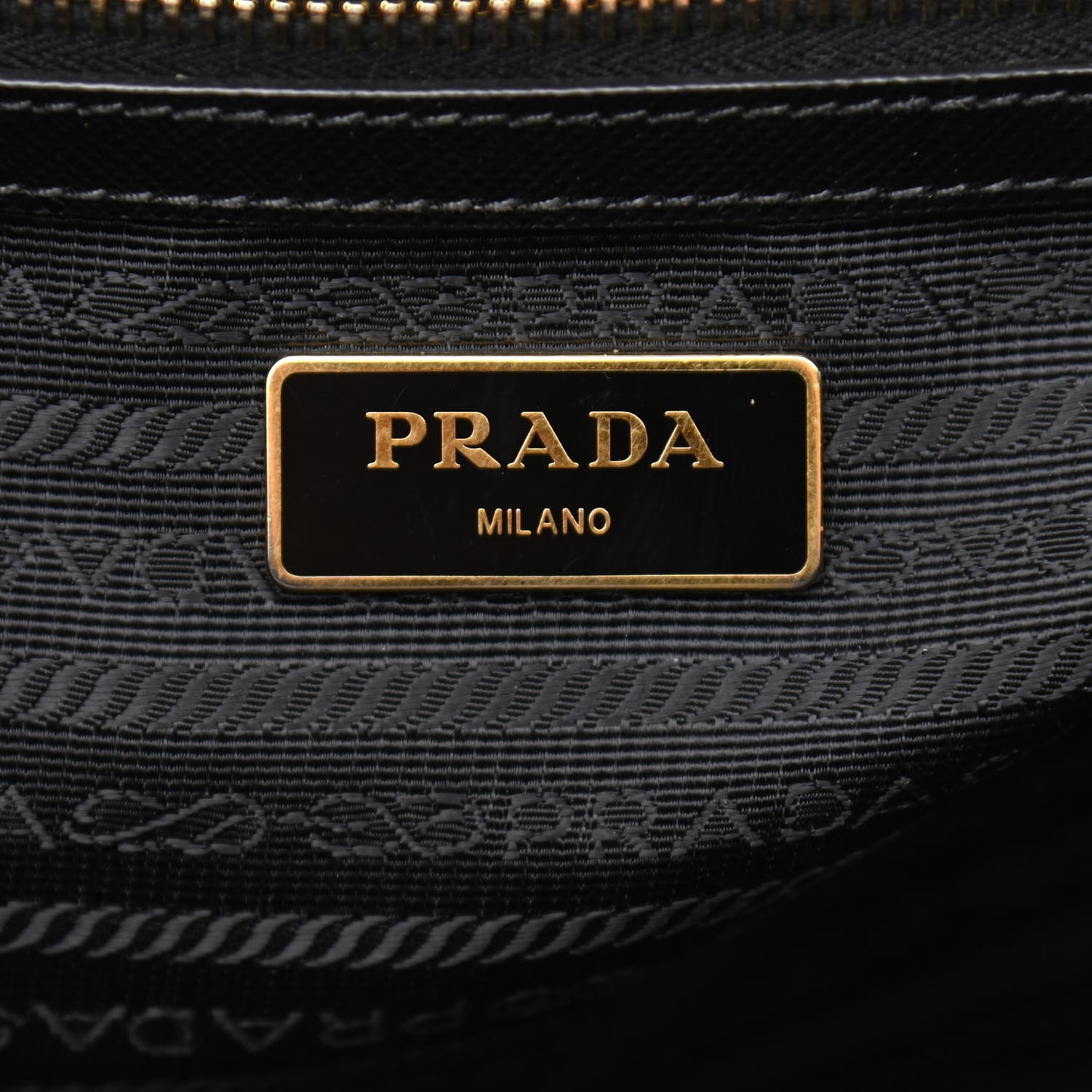 Saffiano Small Galleria Double Zip Tote Black