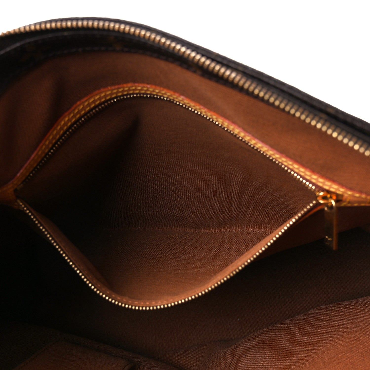 Louis Vuitton Monogram Cabas Mezzo 6 of 15
