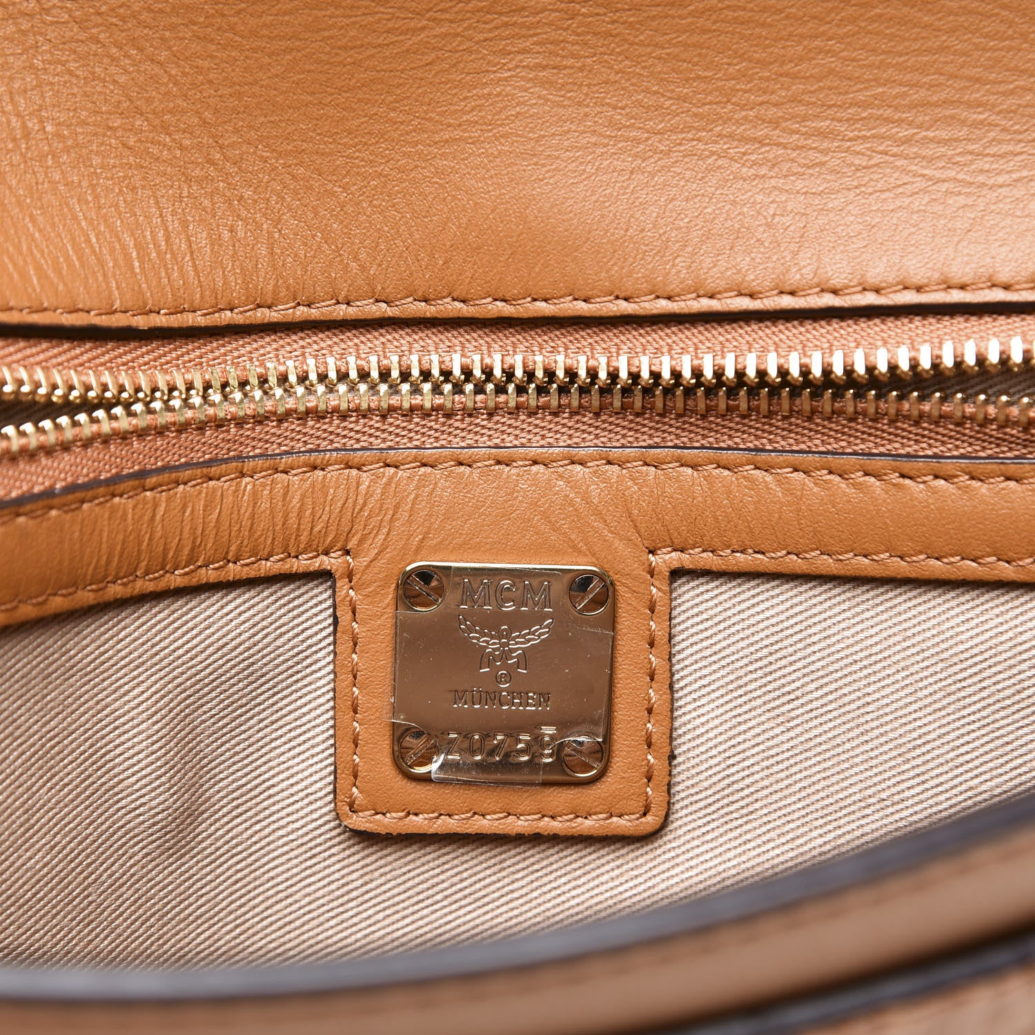 MCM Visetos Medium Patricia Wallet On Chain Cognac 8 of 11