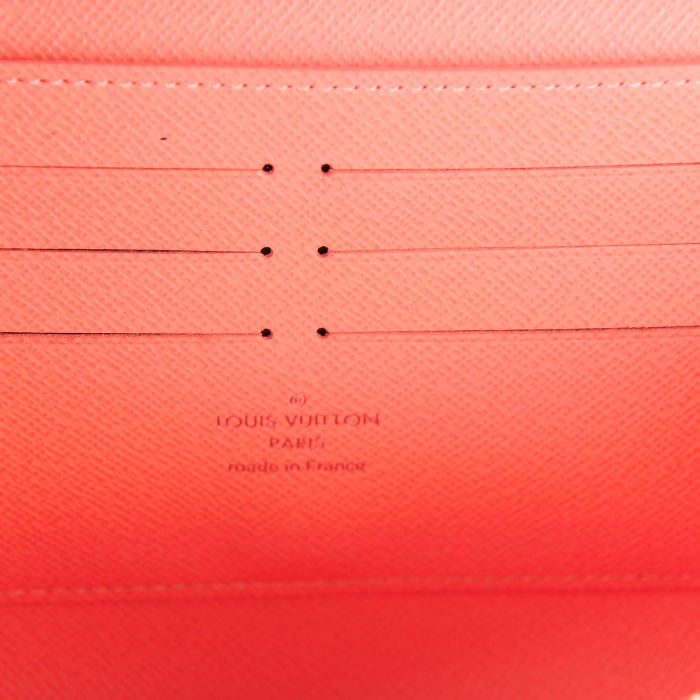 Epi Twist Chain Wallet Aqua