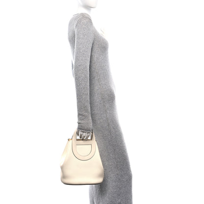 Hermes Taurillon Clemence Swift In-The-Loop 23 Bag Nata 2 of 11