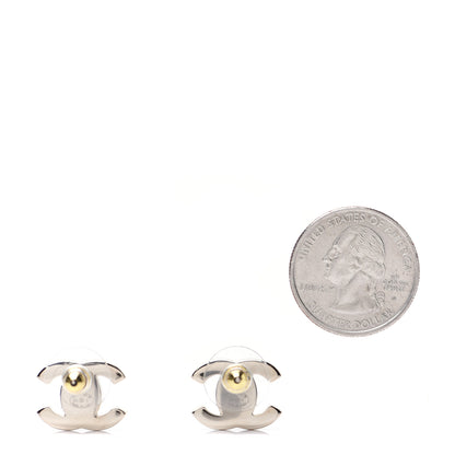 Chanel Metal CC Turnlock Earrings Gold 2 of 7
