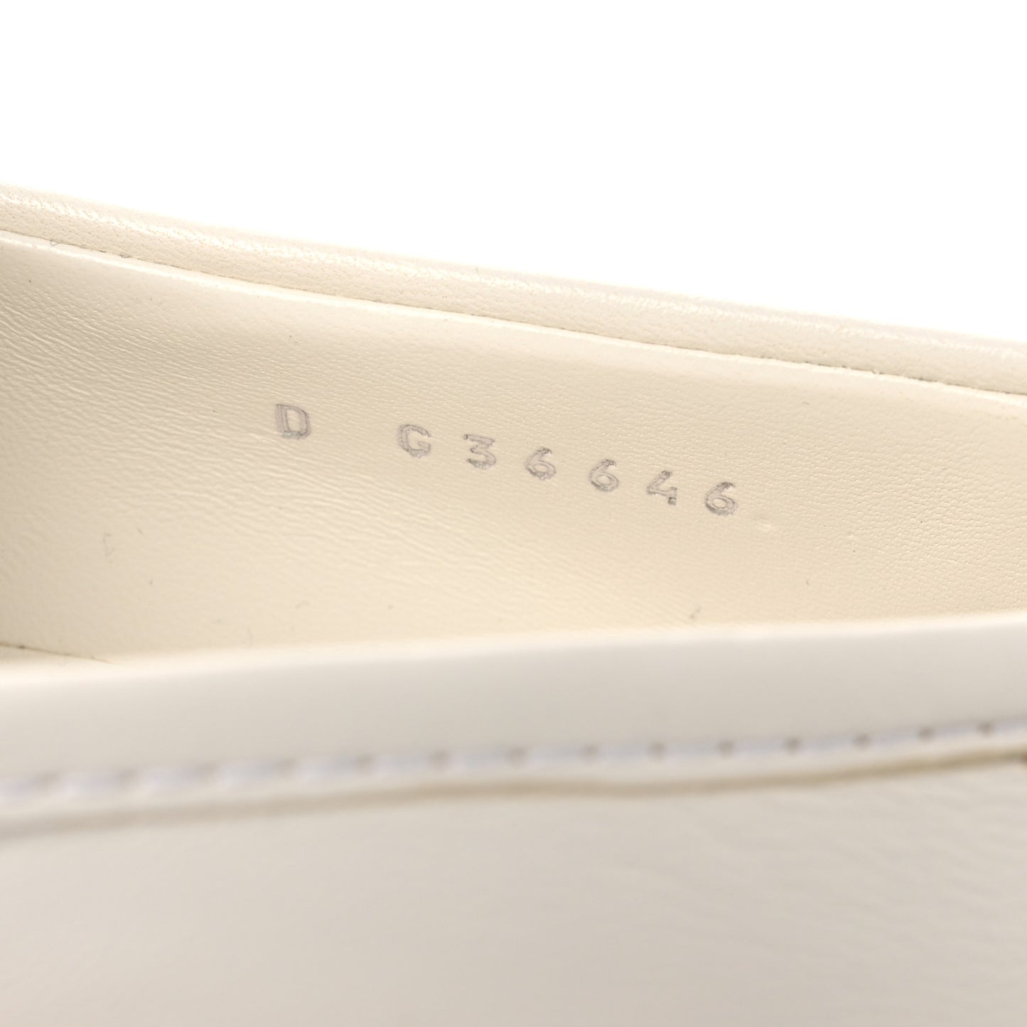 Shiny Lambskin Quilted CC Turnlock Loafers 37.5 White