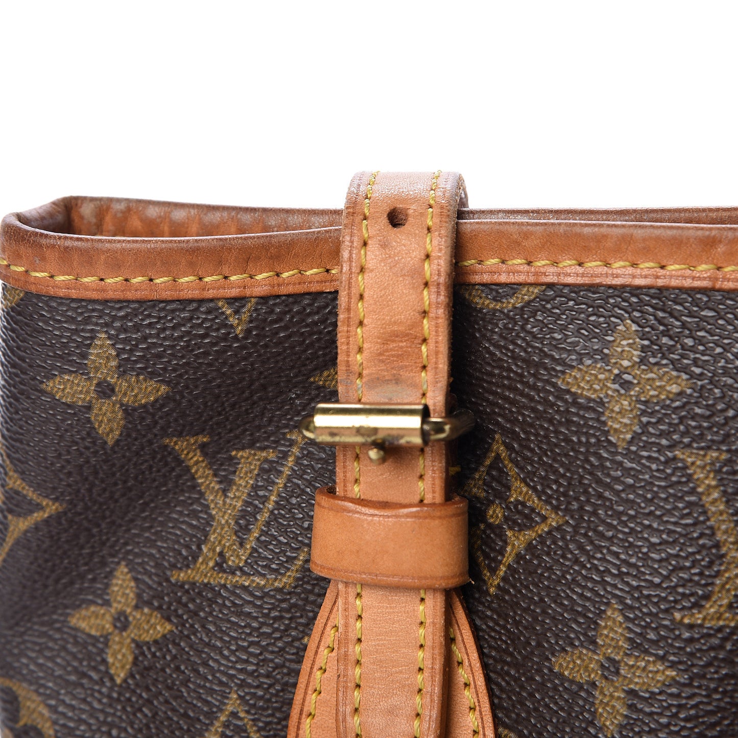 Monogram Petit Bucket 23