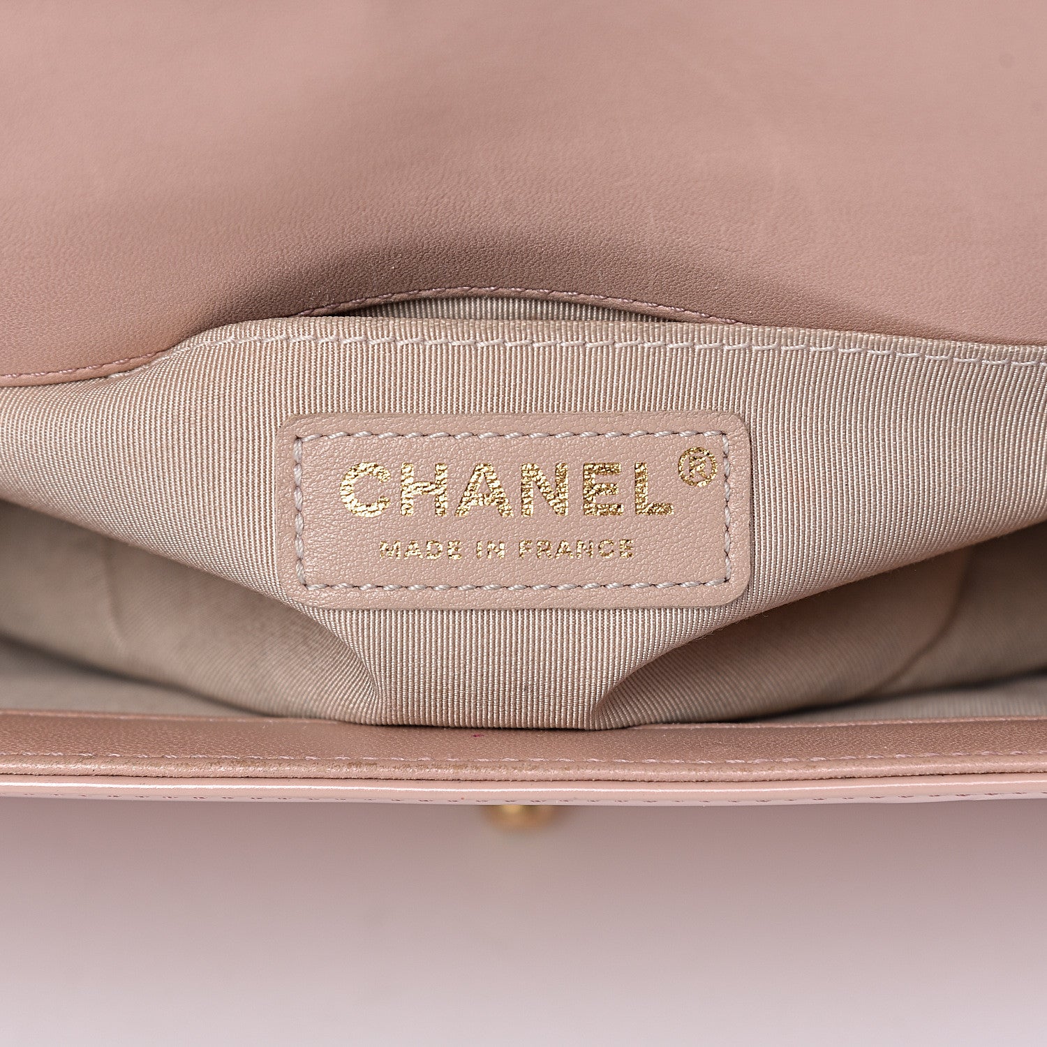 Chanel Patent Calfskin Quilted Medium Boy Flap Light Pink 6 of 15