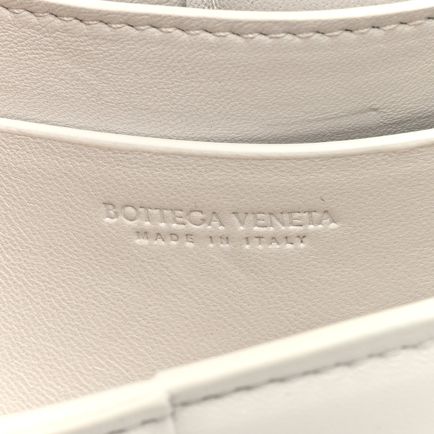 Bottega Veneta Nappa Maxi Intrecciato Padded The Belt Cassette Bag Chalk 6 of 9