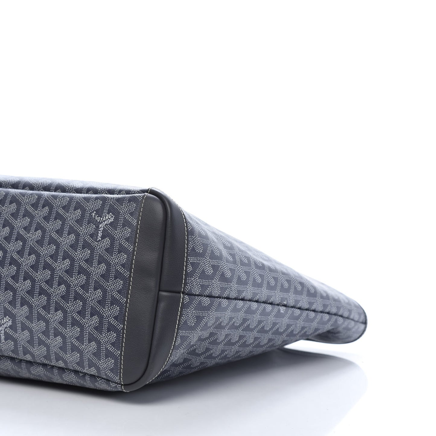 Goyardine Artois MM Grey