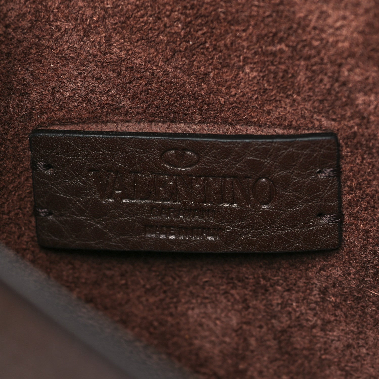 Valentino Garavani Pebbled Calfskin Roman Stud Logo Crossbody Pouch Brown 6 of 9