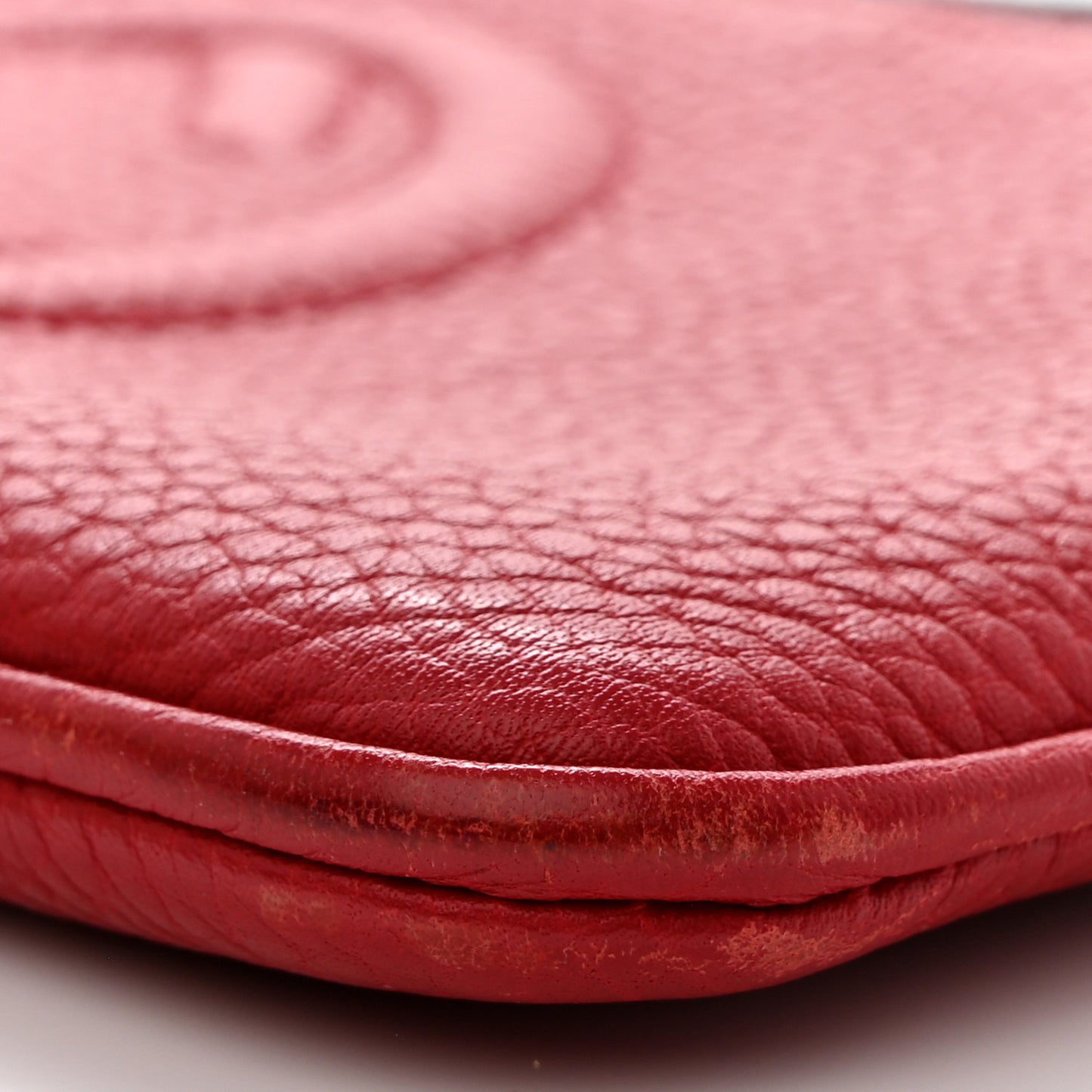 Pebbled Calfskin Soho Wristlet Vibrant Red