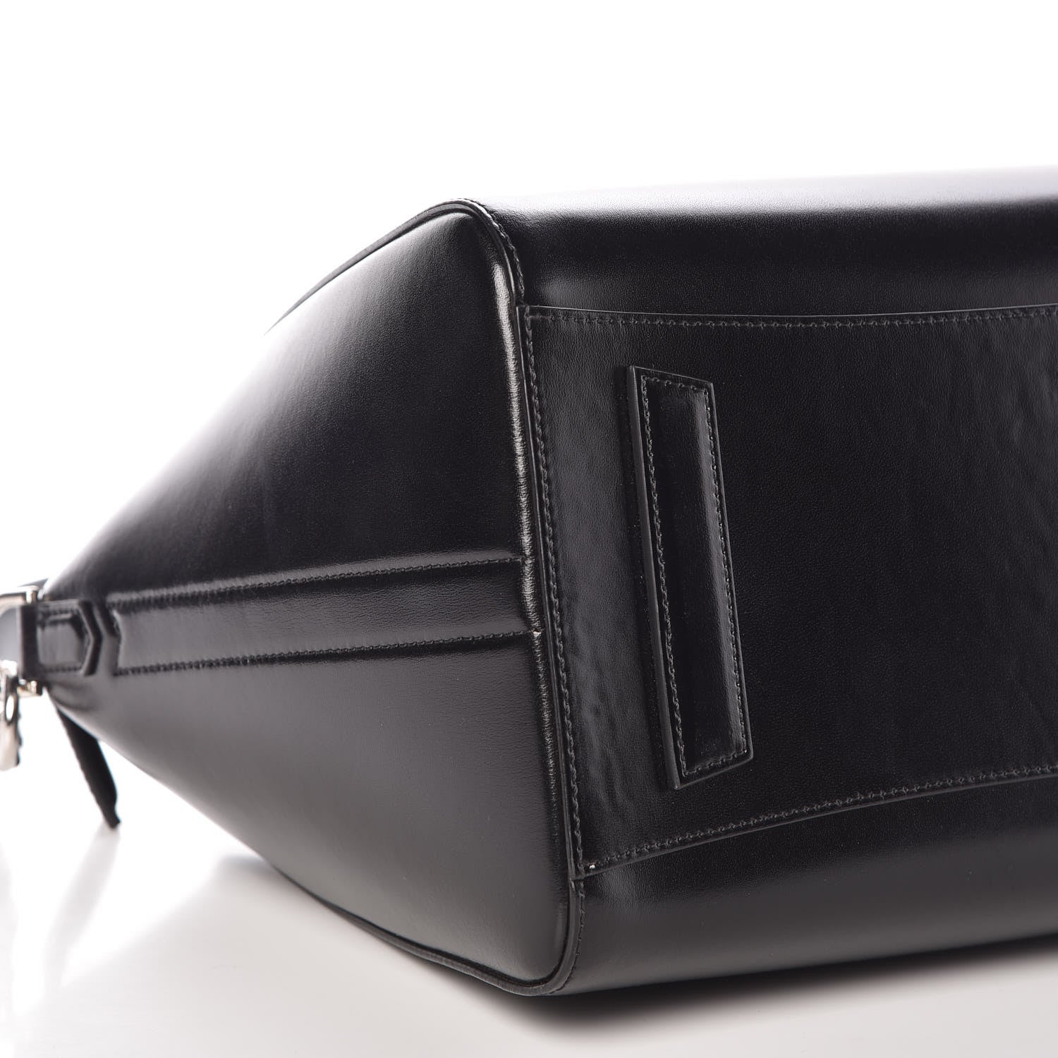 Givenchy Shiny Lord Calfskin Medium Antigona Black 6 of 10