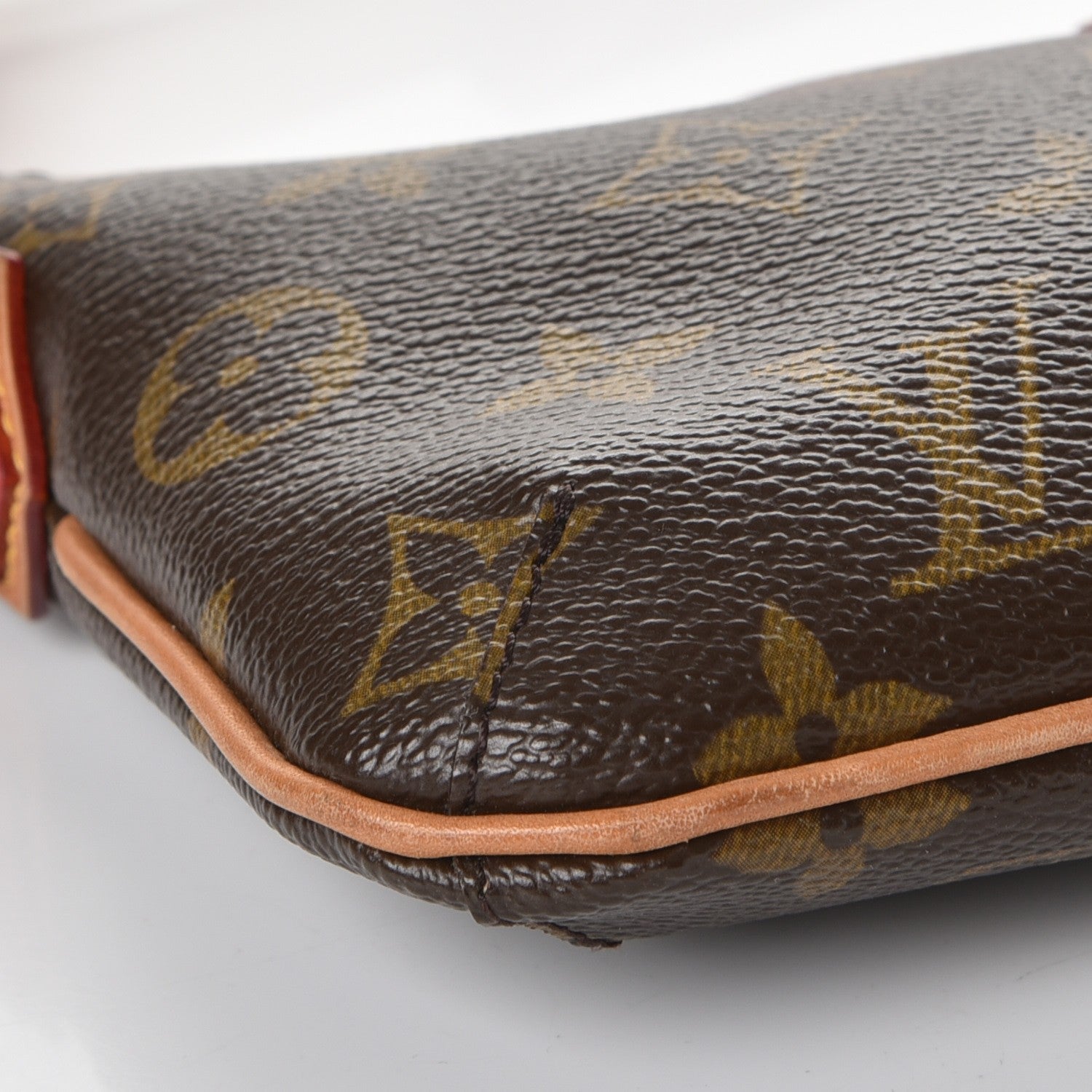 Louis Vuitton Lizard Monogram Cerises Pochette 8 of 9