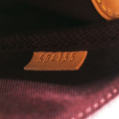 Louis Vuitton Monogram Favorite MM 8 of 11