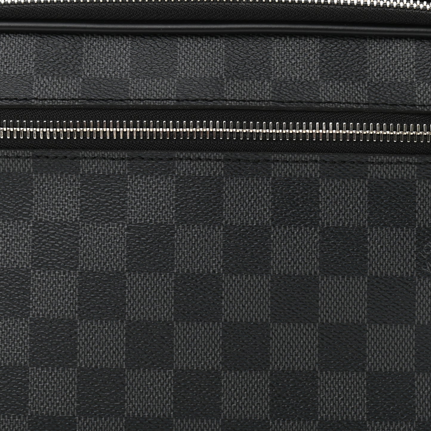 Damier Graphite Ambler