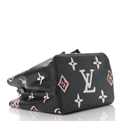 Louis Vuitton Monogram Giant Wild At Heart Neonoe MM Black 4 of 11