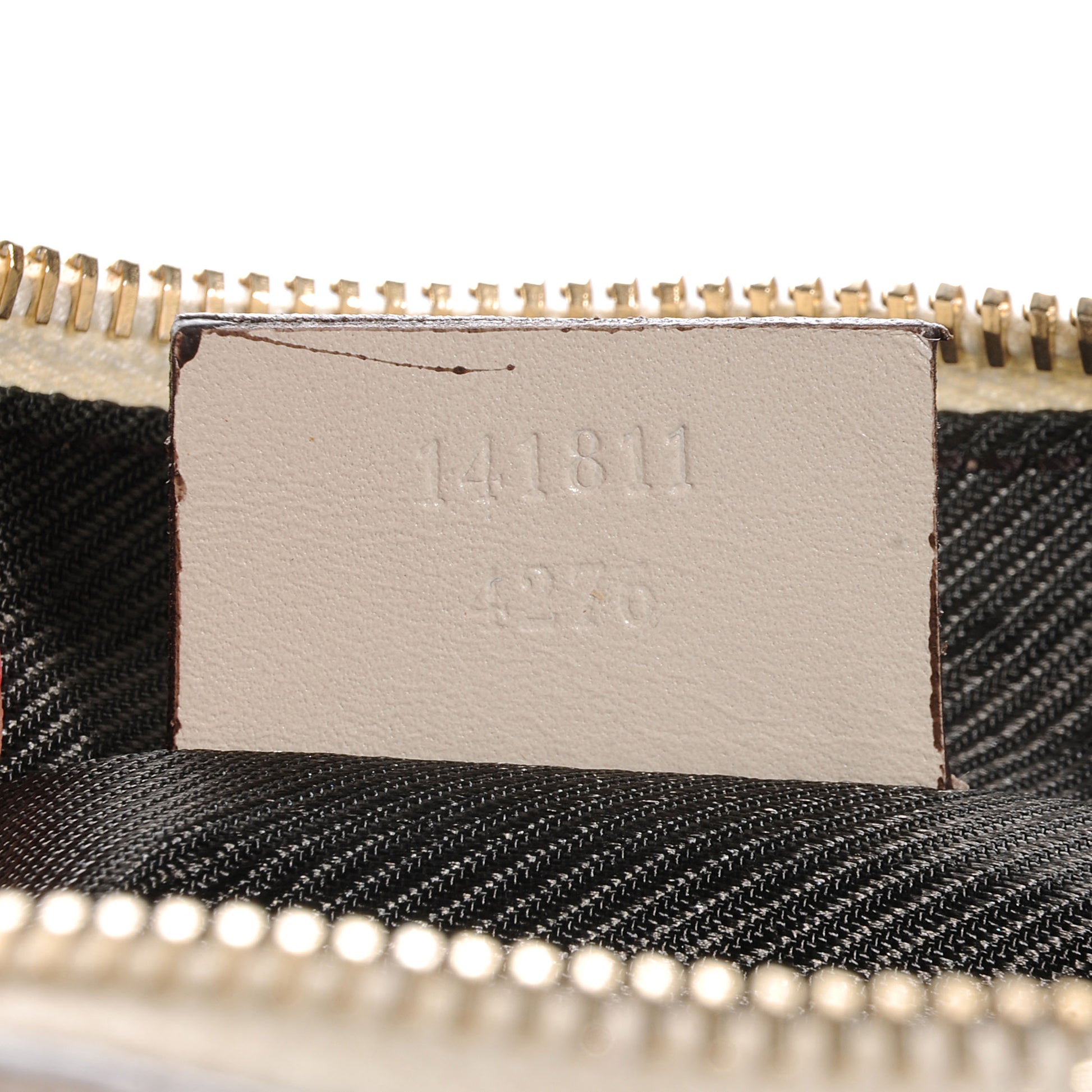 Gucci Guccissima Small Cosmetic Pouch Off White 7 of 7