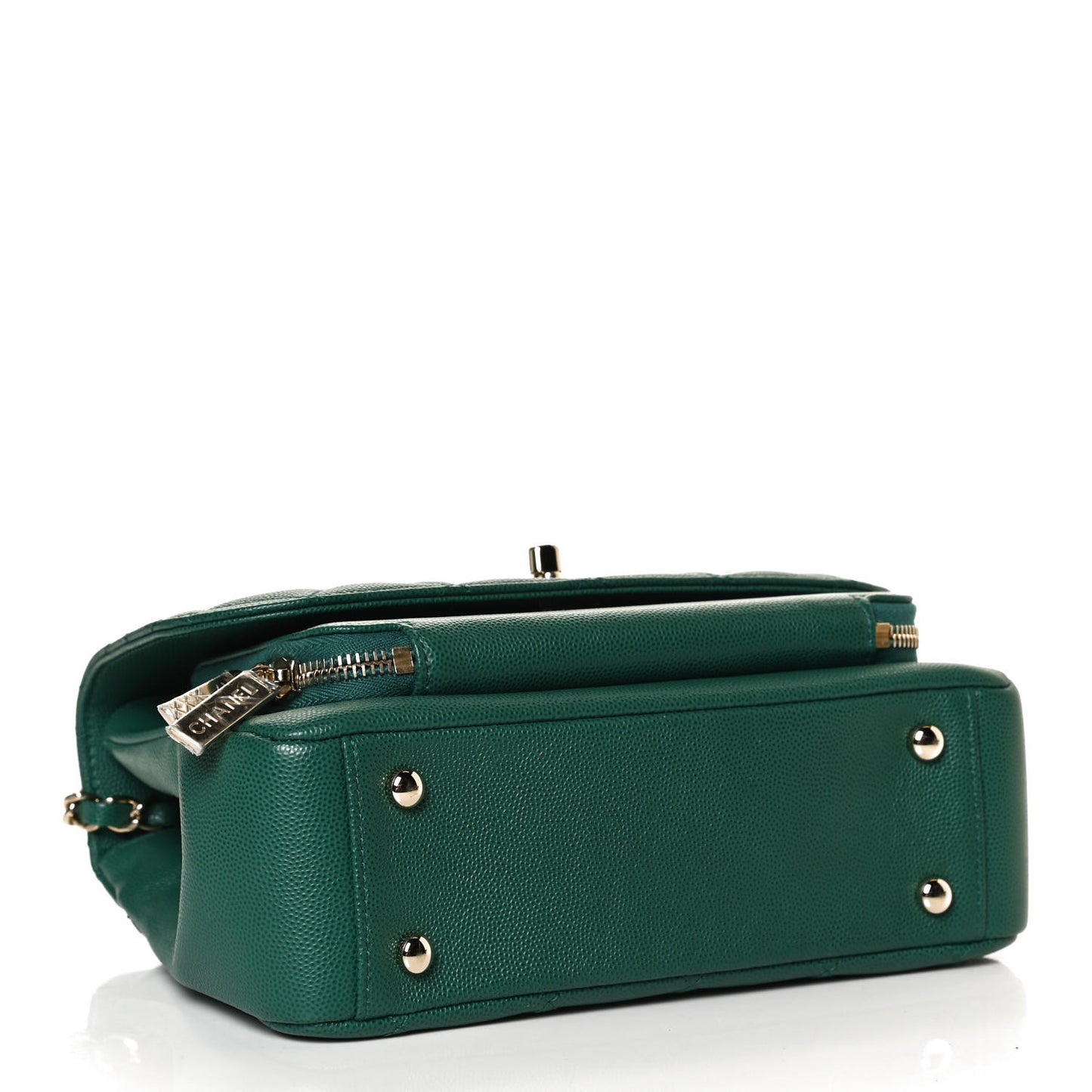 Caviar Quilted Medium Business Affinity Flap Green
