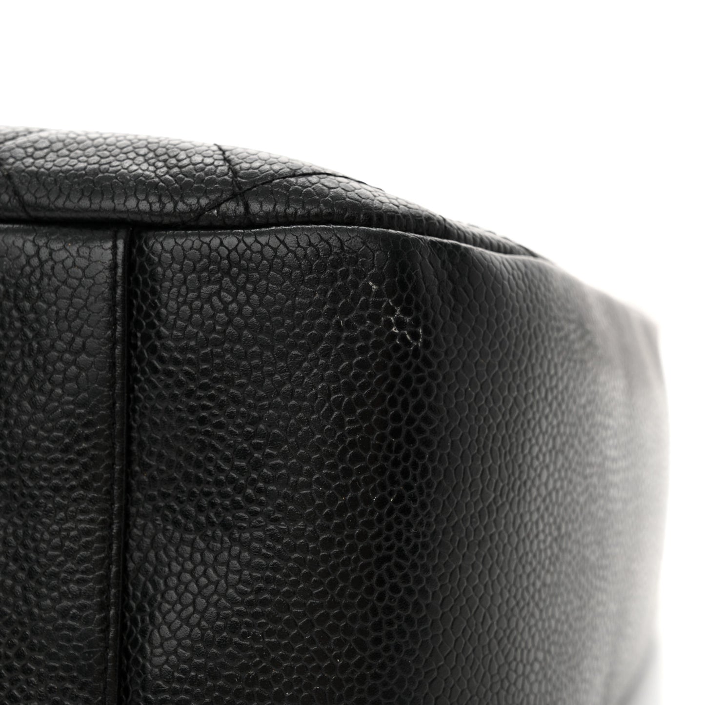 Caviar Quilted Timeless CC Shoulder Bag Black