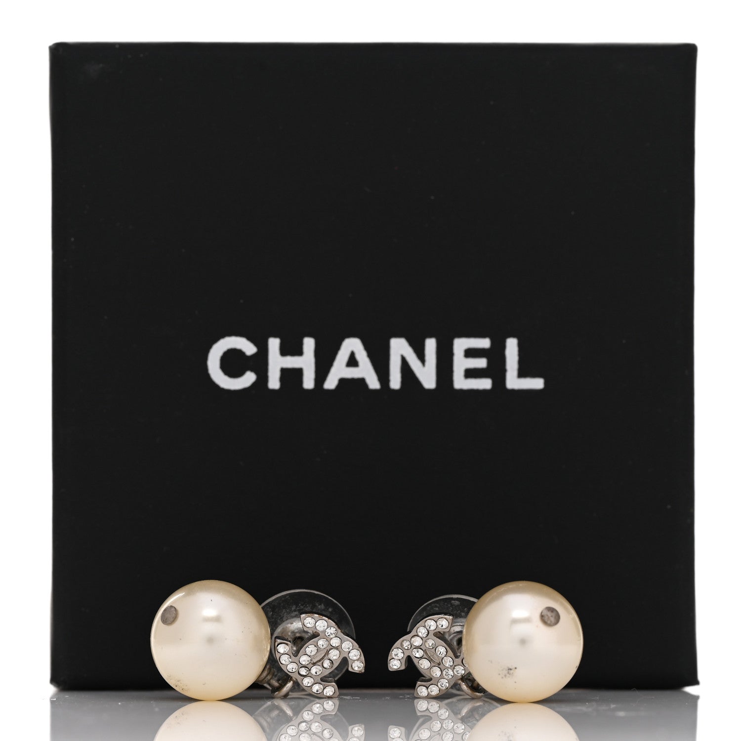 Chanel Crystal Pearl CC Drop Earrings Silver Pearly White 5 of 5