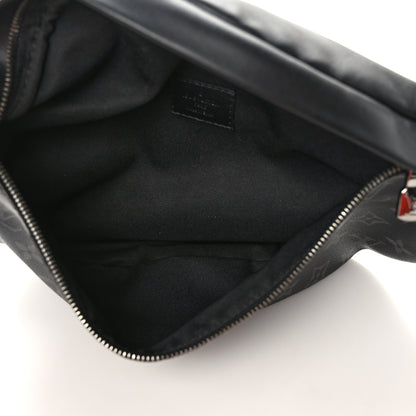 Louis Vuitton Monogram Eclipse Discovery Bumbag 5 of 8