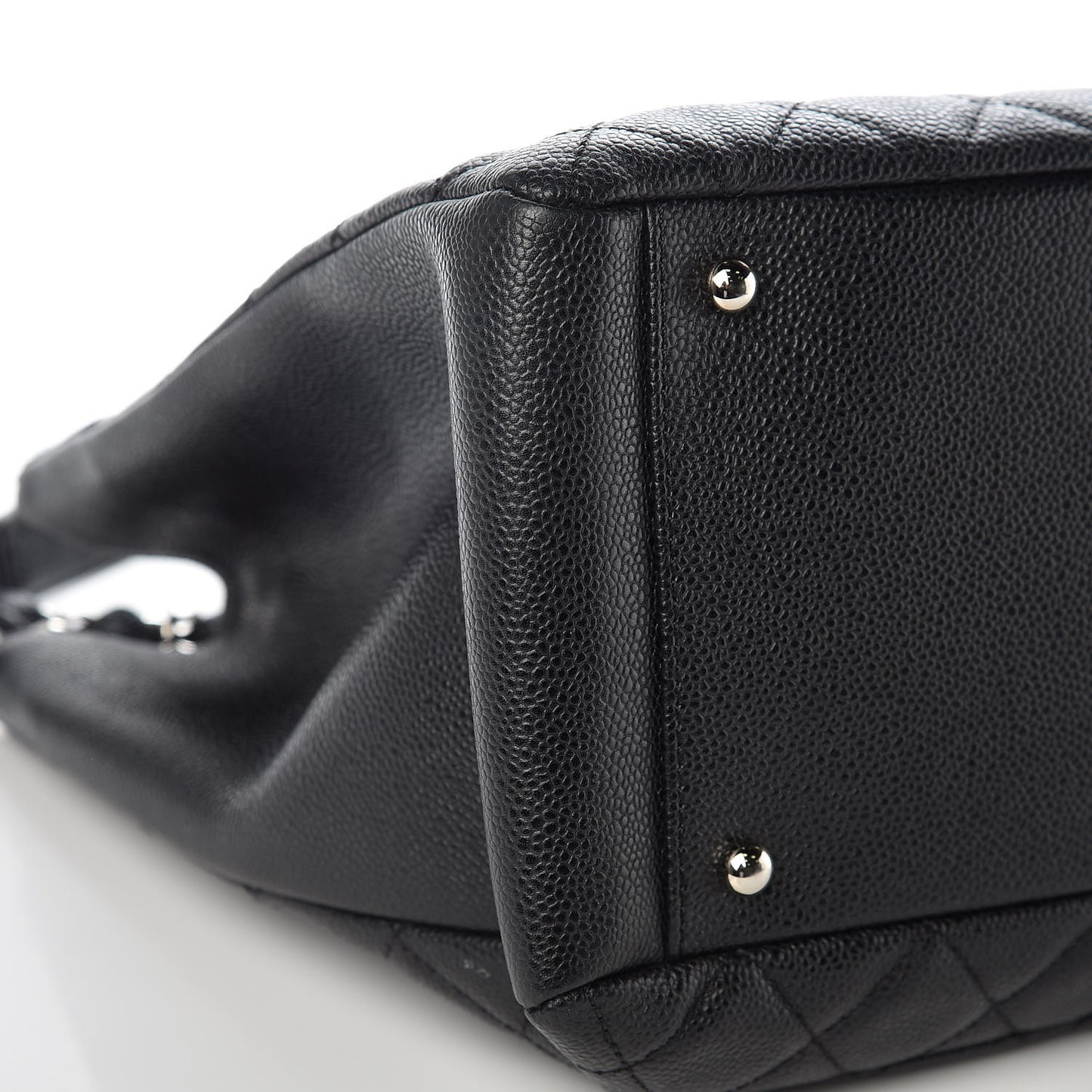 Caviar Quilted XL Grand Shopping Tote GST Black