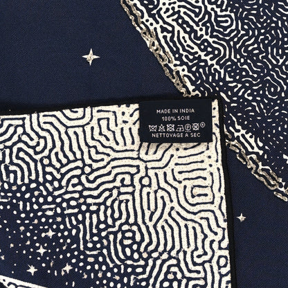 Hermes Silk Clair De Lune Double Face Scarf 90 Marine White Beige 3 of 3