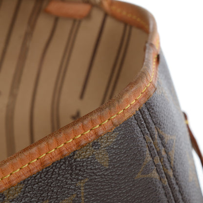 Louis Vuitton Monogram Neverfull MM 9 of 9