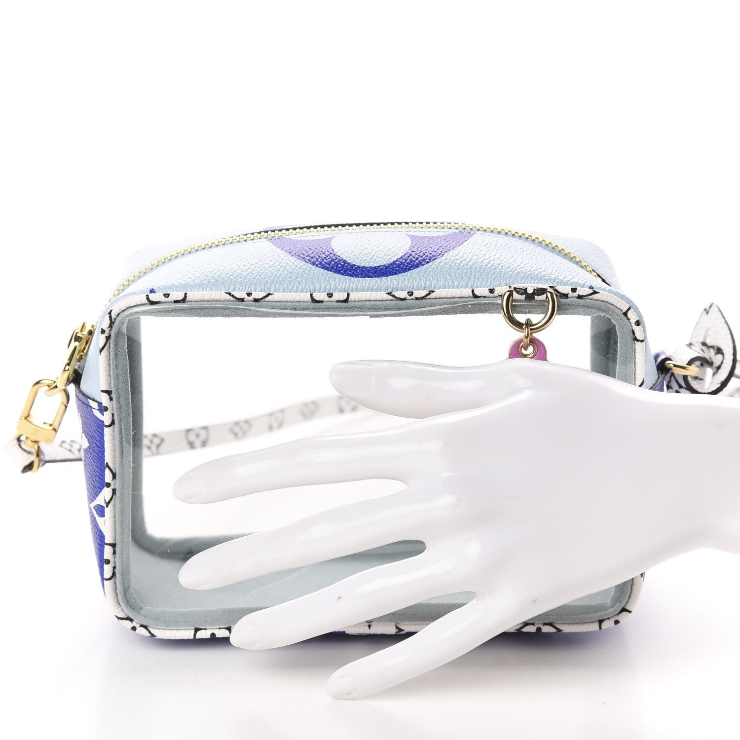 Louis Vuitton Monogram Giant Hawaii Beach Pouch Blue 3 of 11