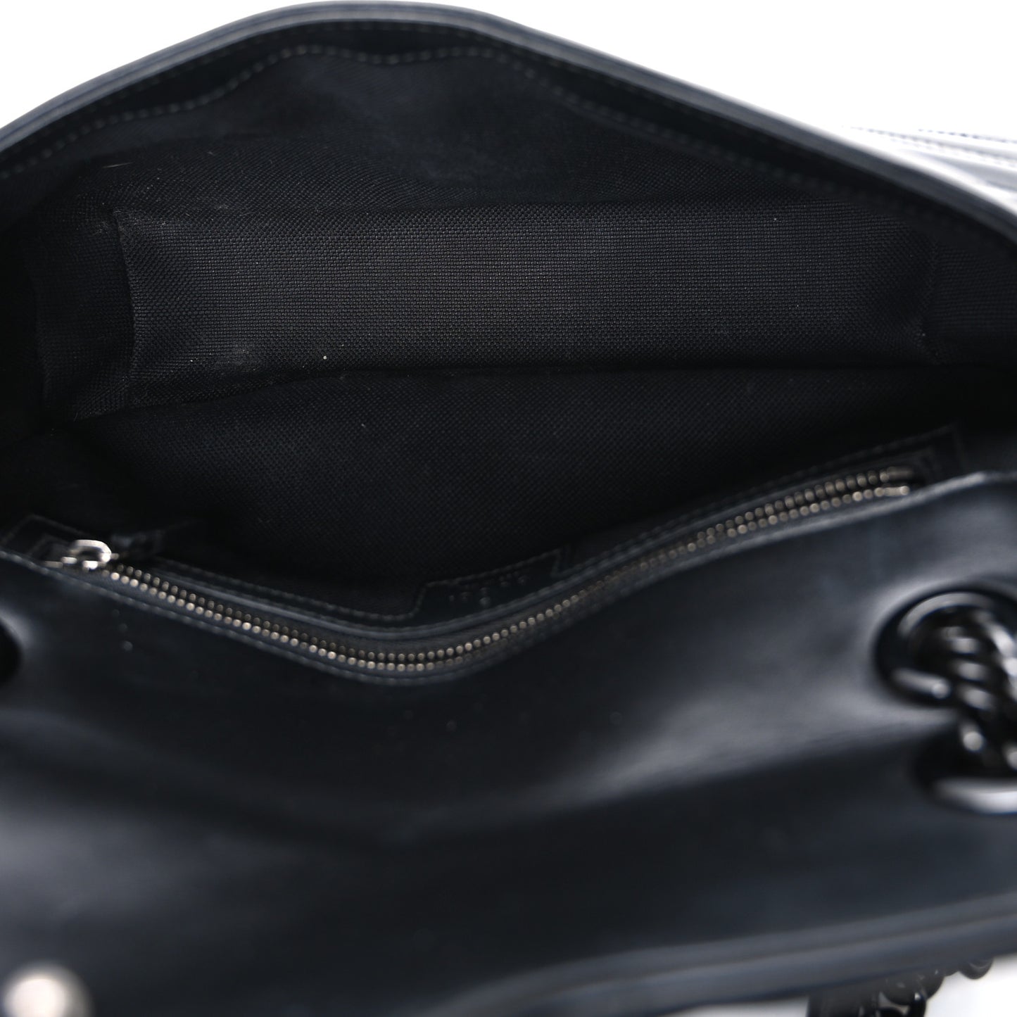 Calfskin Matelasse Monochrome Small GG Marmont Shoulder Bag Black